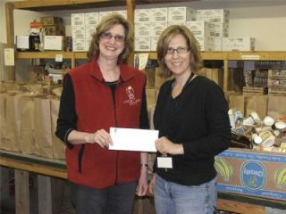 Soroptimists donate to food bank