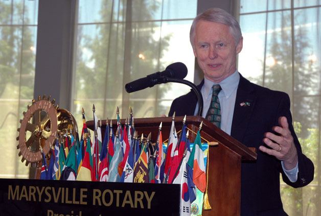 Washington Secretary of State Sam Reed addresses the Rotary Club of Marysville on June 6 about the upcoming elections and his 45 years of public service.