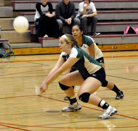 Marysville Getchell senior outside hitter Katherine LaRosa digs a volley at Mountlake Terrace.