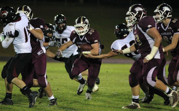 Lakewood halfback Christian Melton