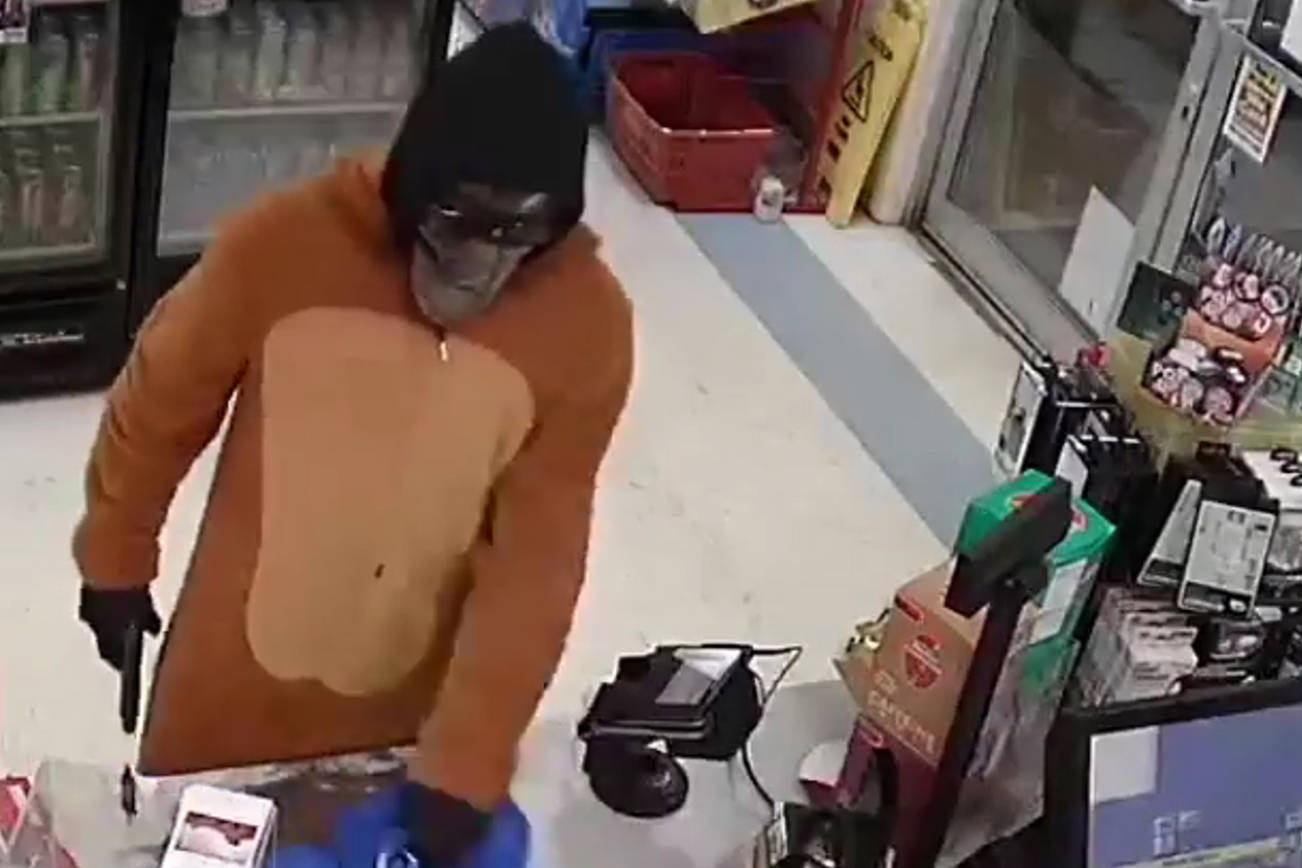 Sheriff’s Office wants help ID’ing costumed man who robbed Trafton Store; may be linked to 5 robberies in past week, 2 in Arlington